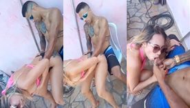 No churrasco, a loira gostosa se diverte com o cara da quebrada e termina com uma surpresinha na boca