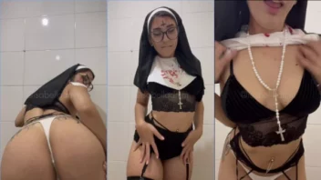 Freira Isabella DMM curtindo um funk empolgante com uma calcinha bem sexy