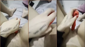 DJ Jade fudendo gostoso com vibrador