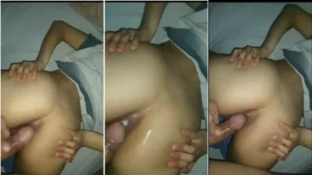 Novinhas se divertindo com sexo anal, levando rola e gostosura na traseira