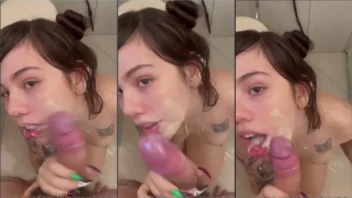 Vídeos pornôs brasileiros com boquete e leite condensado