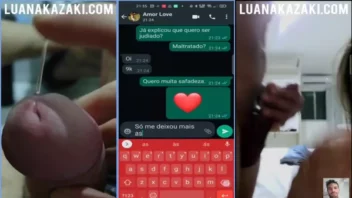 Luana Kazaki se deliciando com um membro bem durinho