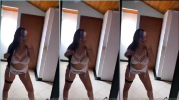 Sara Montenegro, a morena gata de calcinha branca!
