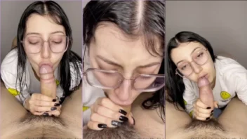 Vídeo caseiro da ruth_lee fazendo o gostoso atingir o clímax na chupeta